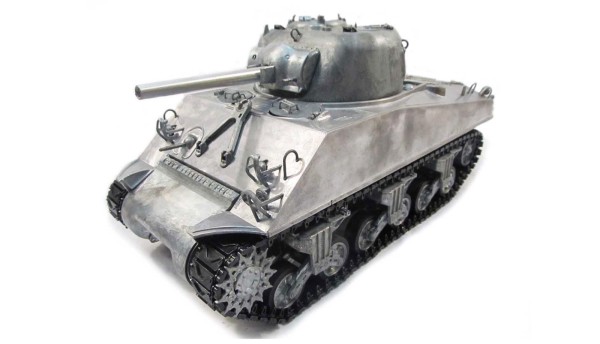 M4A3 Sherman 1:16 Professional Line III IR/UPVollmetall, True Sound, unlackiert